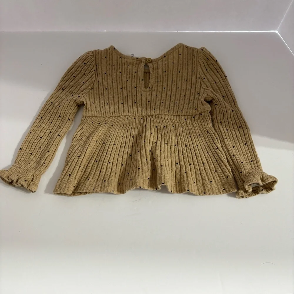 GAP Baby Beige Knit Shirt Size 12-18 months